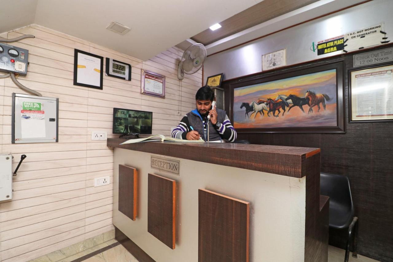 Oyo 24723 Hotel Atul Palace Agra (Uttar Pradesh) Exterior foto